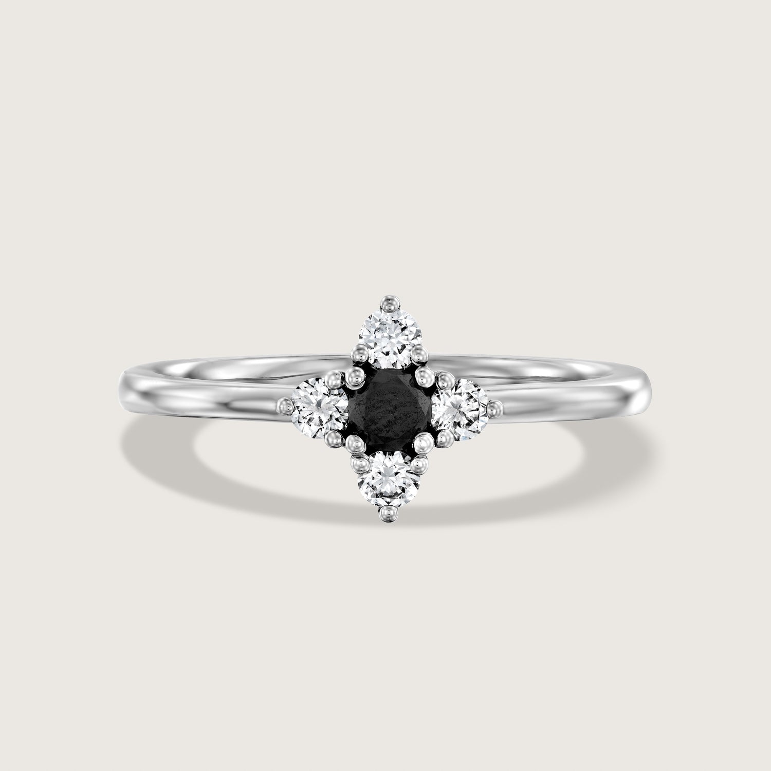 טבעת אליאנה יהלומים שחור לבן